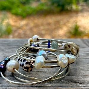 Pearl and Seaglass or shell silver bangle bracelet collected in Maui